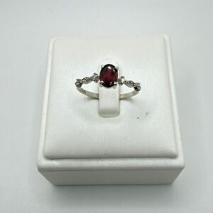 NWOT 5x7 oval cut Garnet w/ cz diamond accents in ornate 925 setting, ring!